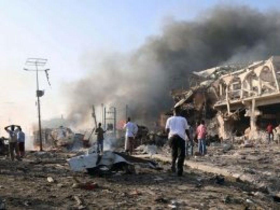 Mogadişu'da kan donduran vahşet: 189 ölü