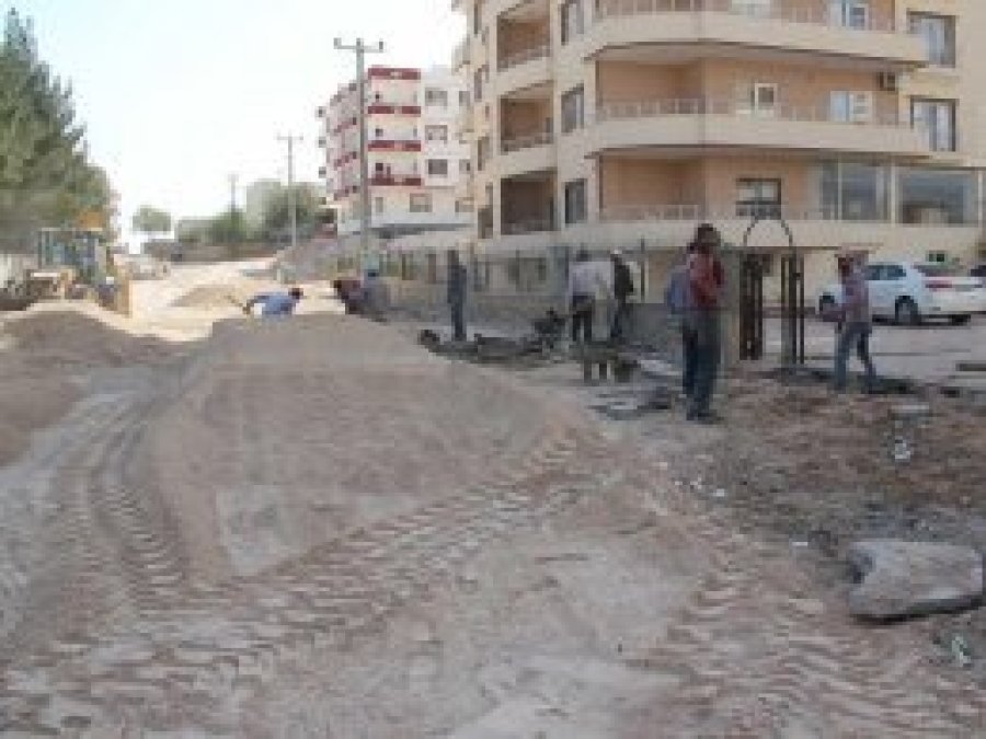 Nihayet okul yolunun yapımına başlandı