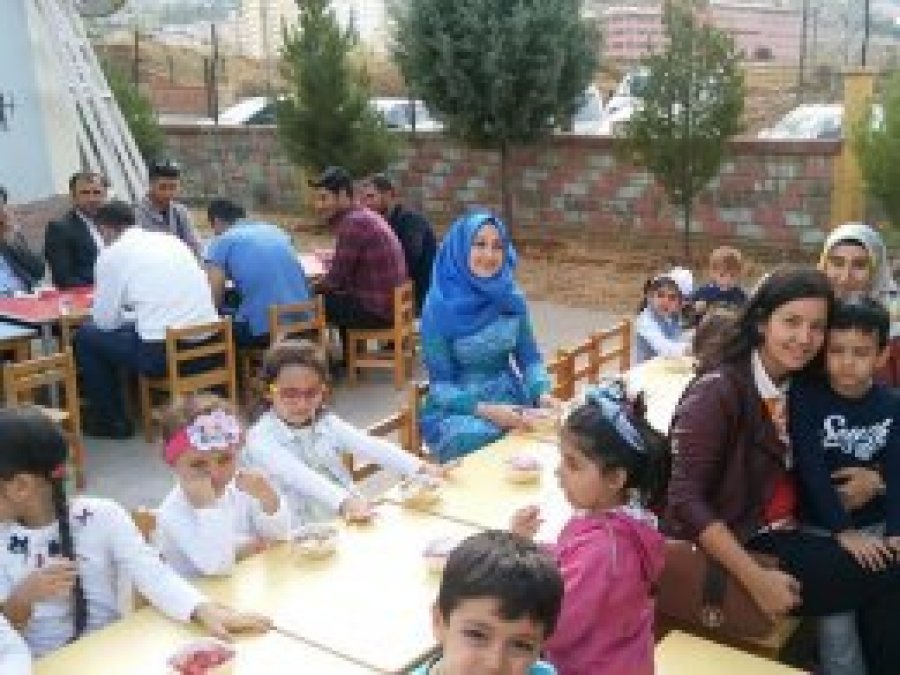 Sason’da minikler aşure etkinliği düzenledi