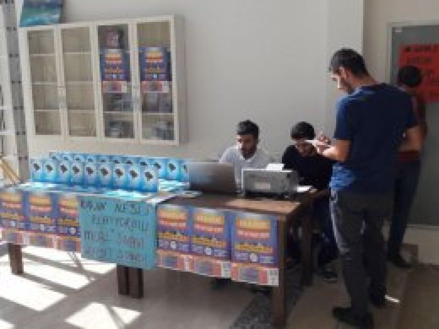 ​Harran Üniversitende Kur'an Meali Sınavı standı açıldı