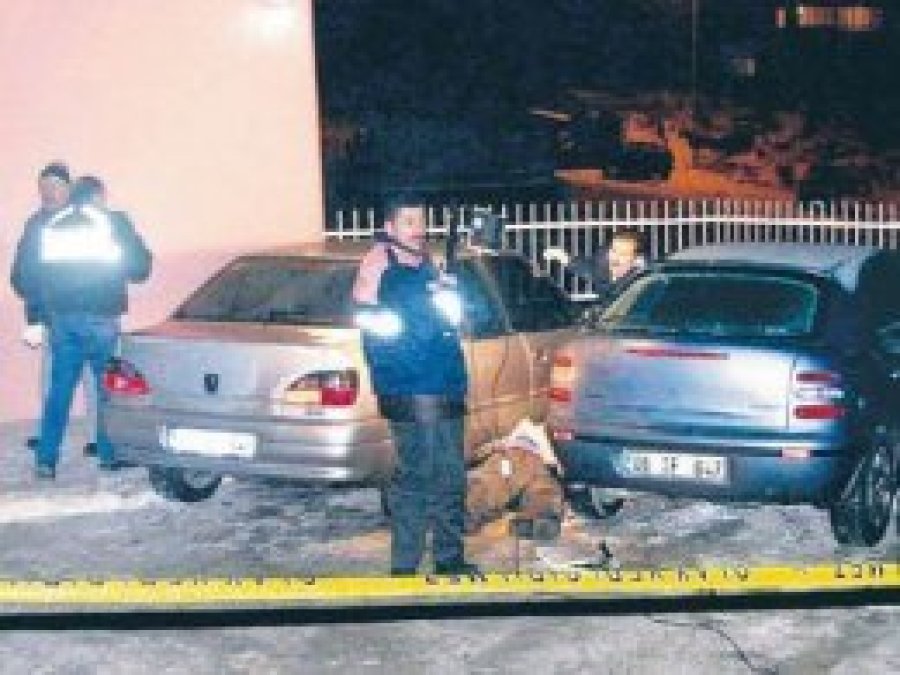 'Hablemitoğlu suikasti Akın İpek'e yaradı'