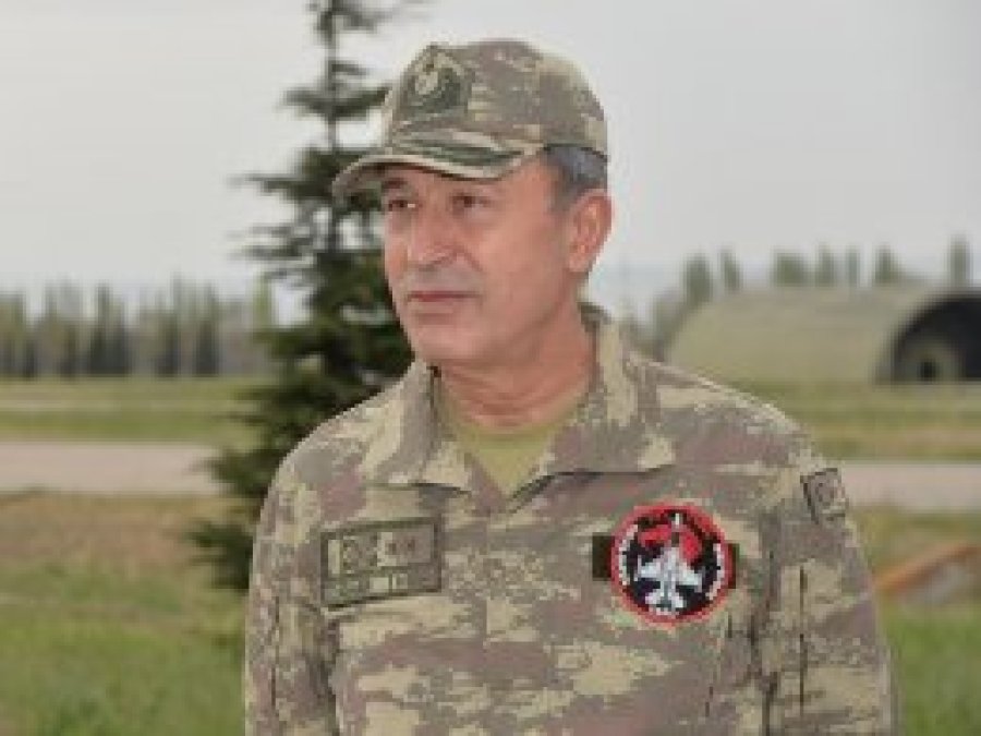 Genelkurmay Başkanı Akar Suriye sınırında