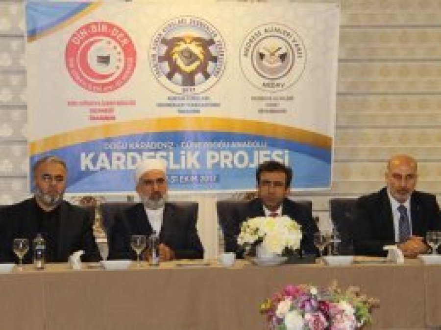 'Âlimler güneydoğumuzun yarasına merhem bulmalı'