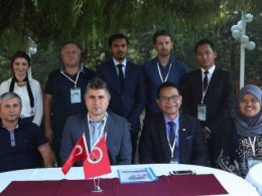 Malezya ve Türkiye'den 'süslü' proje