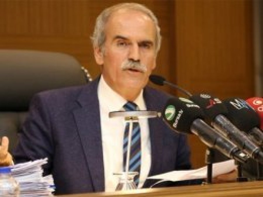 Recep Altepe canlı yayında istifa etti