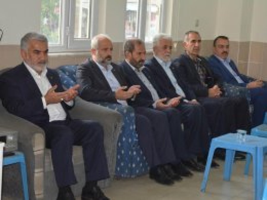 Yapıcıoğlu'ndan Yaşin ve İnsel ailelerine taziye ziyareti
