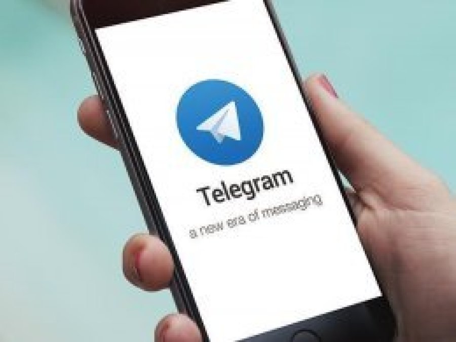 Fransa'da 3 öğrenciye 'Telegram' hapsi