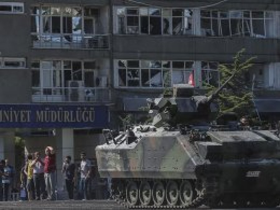 Emniyetten darbecilere 34 milyon liralık tazminat davası