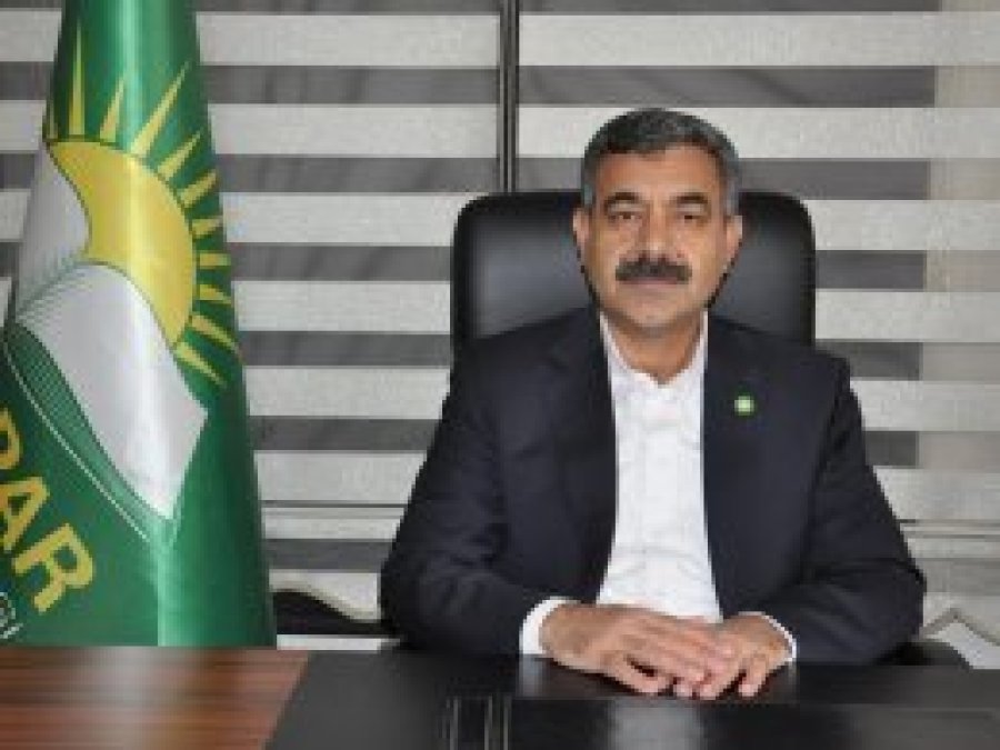 'Dünyanın gözleri önünde çocuklar açlıktan ölüyor'