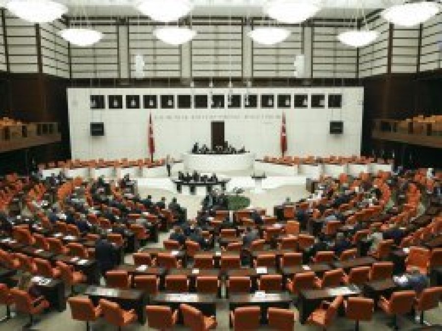 TBMM başkanı bugün seçiliyor