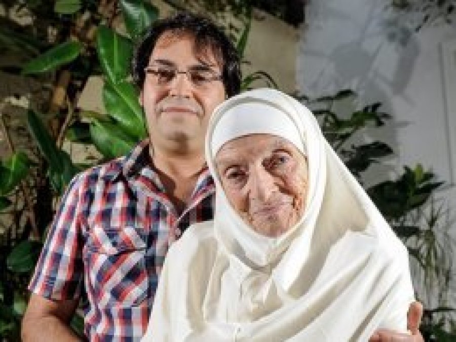 92 yaşında Müslüman oldu