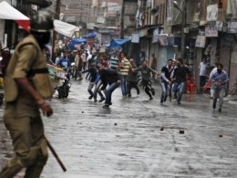 India cruelty in Kashmir