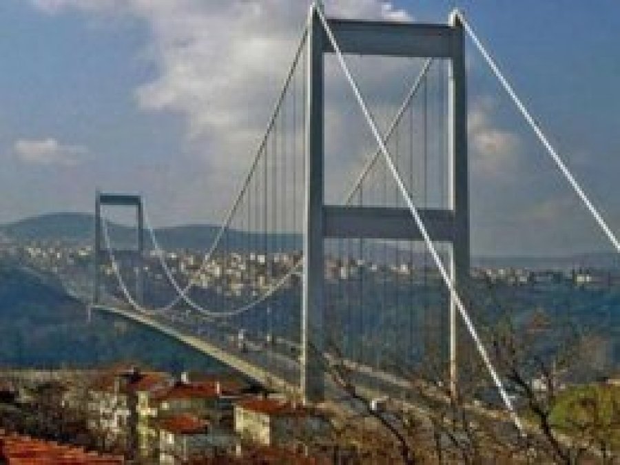 Köprü ve otoyol ücretlerine yeni yılda zam geliyor