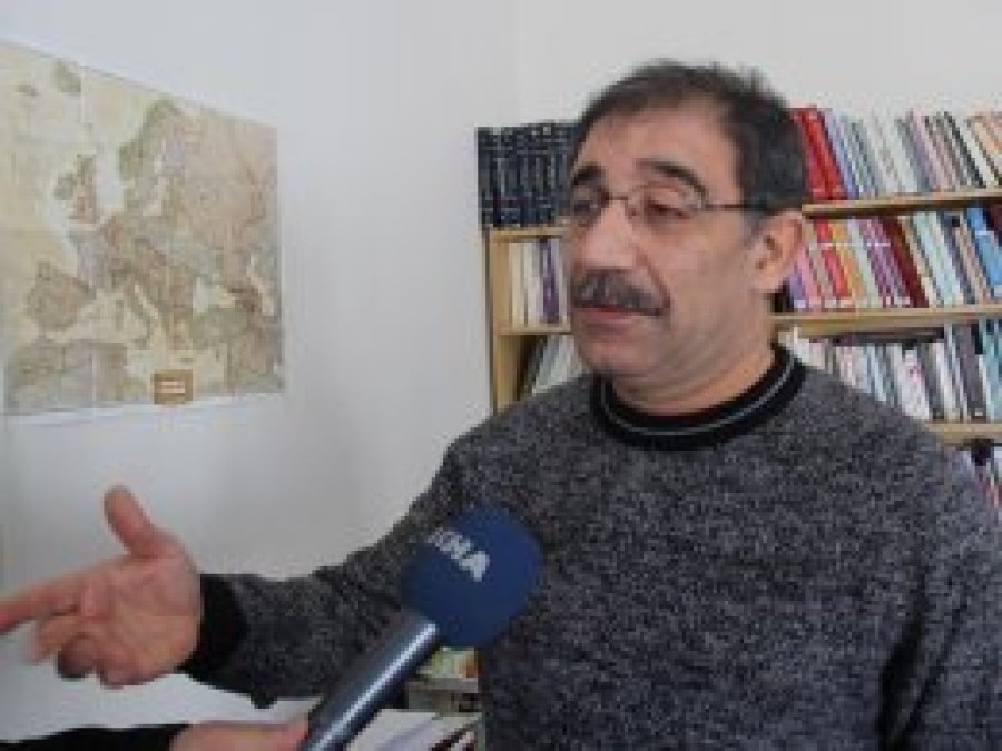 'Artık düşman yaratarak var olamazsın'