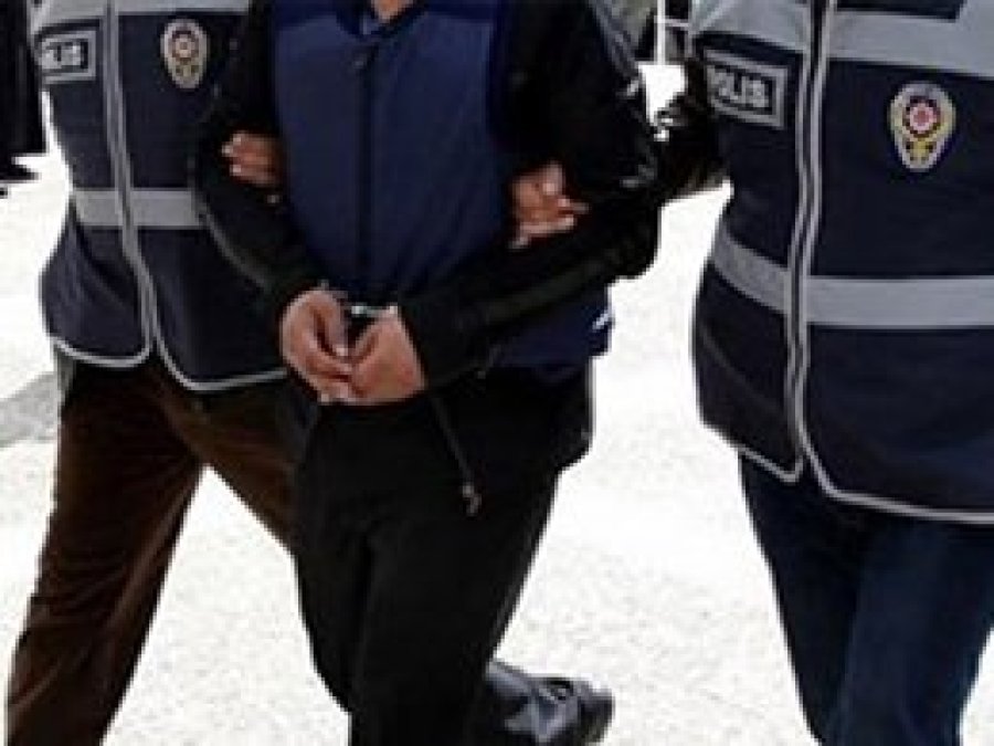 Fethullah Gülen'in yeğeni tutuklandı