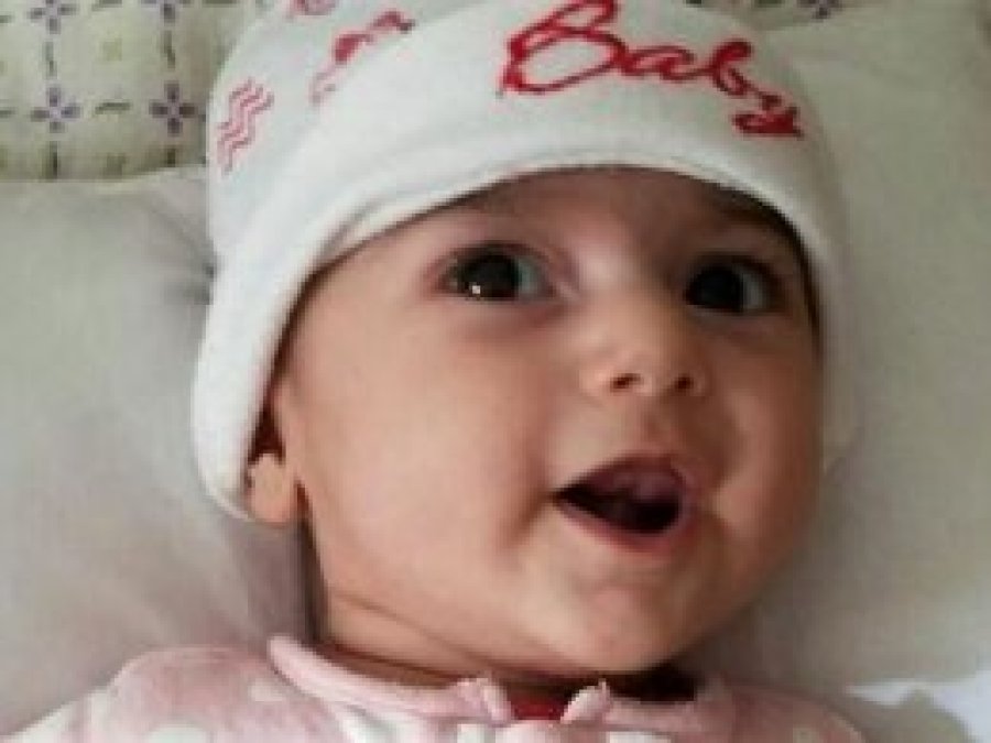 Tedavisi vize yasağına takılan bebek ABD'de