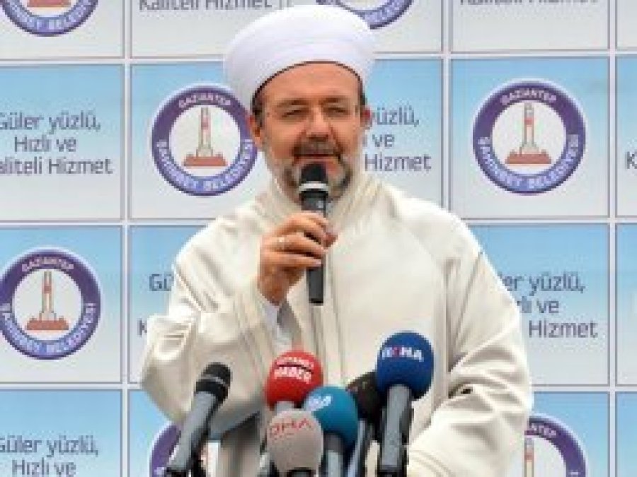 Görmez: Camiler ibadet ve birlik mekânlarıdır