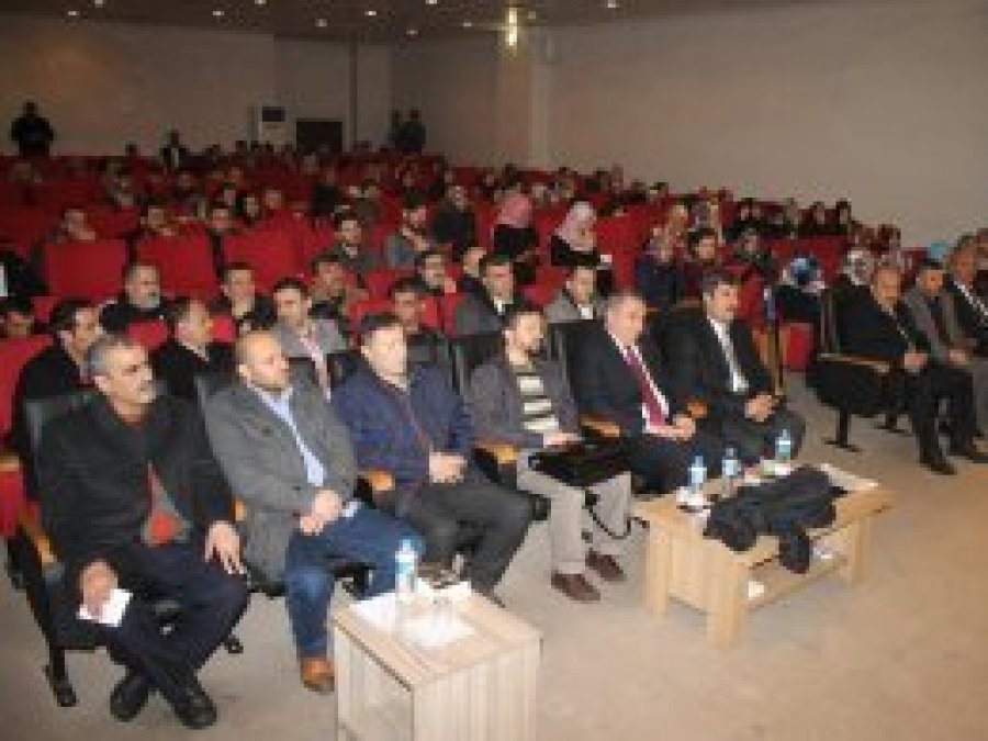 'Kuran'ın her ayeti düşünceye hitaptır'