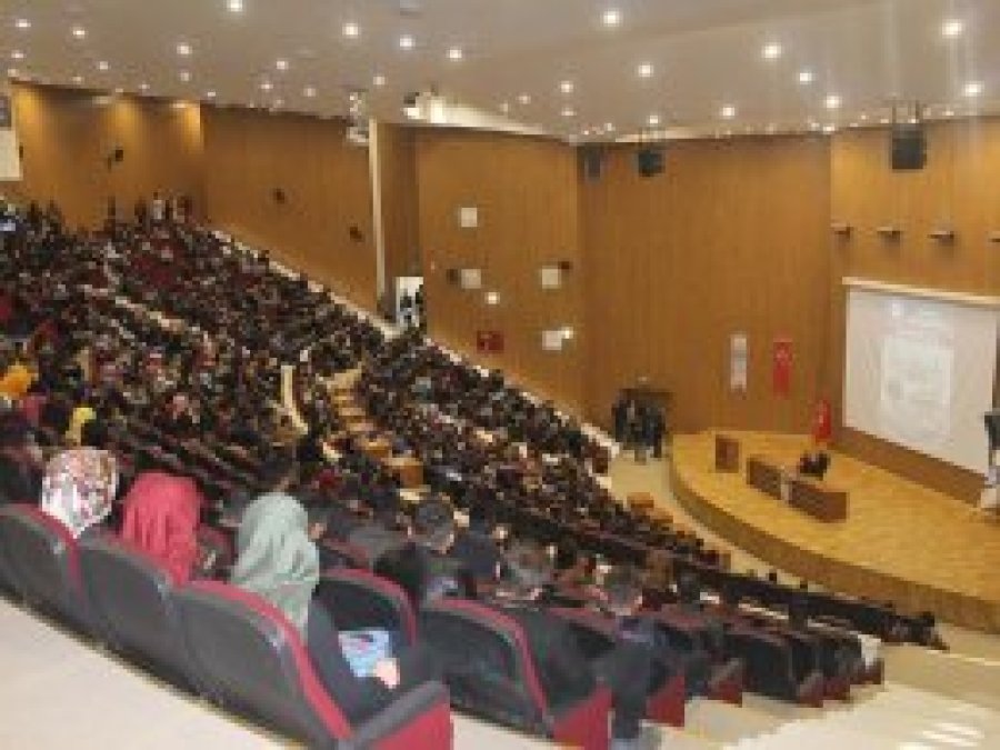 Kudüs Fatihi Selahaddin-i Eyyubî konferansı düzenlendi