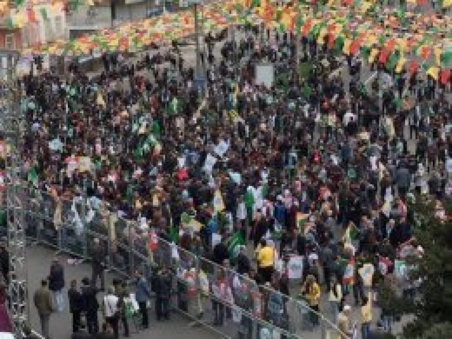 HDP, Diyarbakır'da hüsrana uğradı
