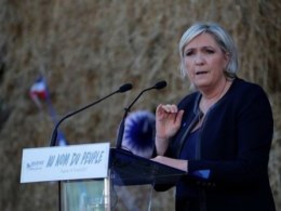 Le Pen: İslami kuruluşların toplantısı yasaklansın