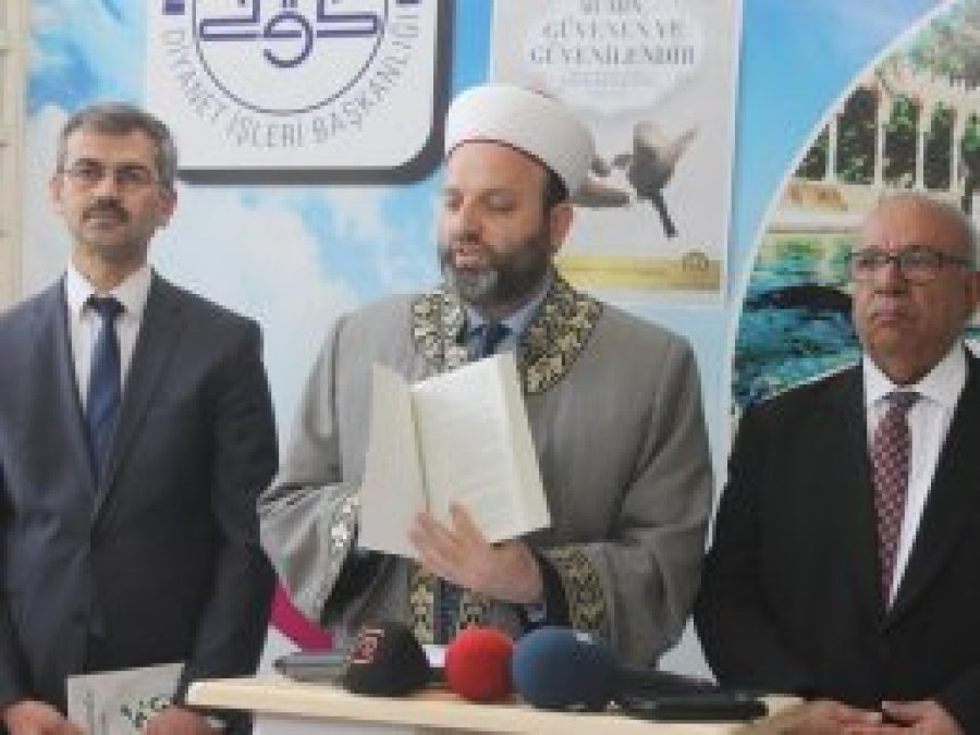 Öğrenciler için umre ödüllü siyer sınavı