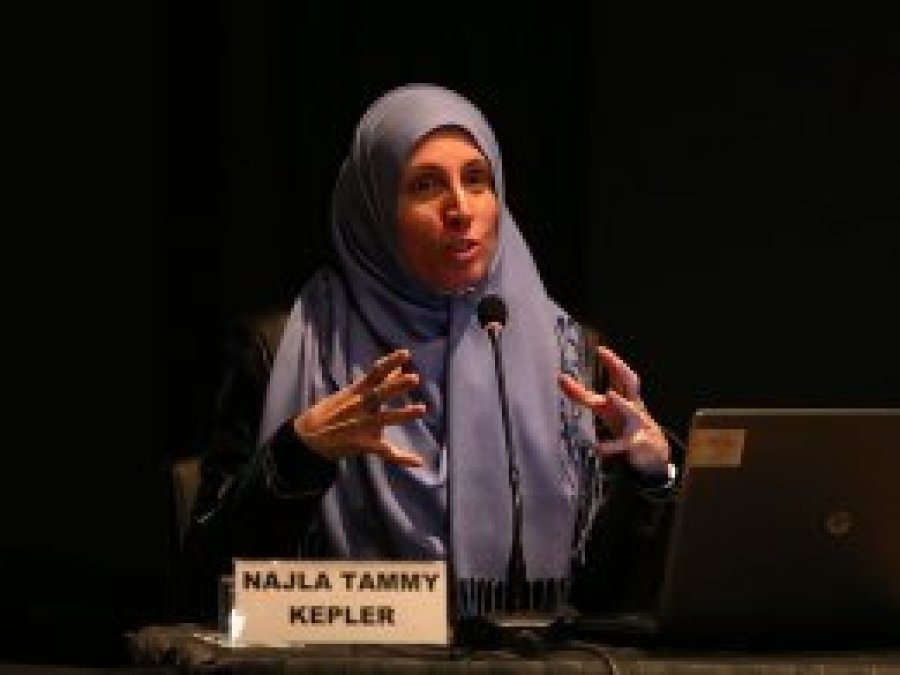 İslam'ı seçen Teksaslı yazar İstanbul'da