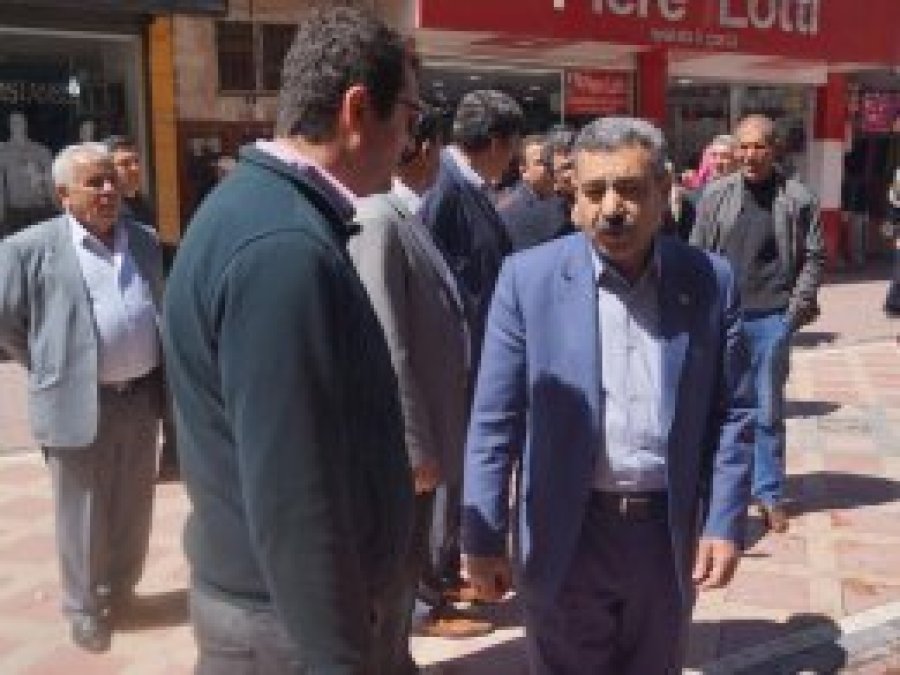 HÜDA PAR'dan iş yeri yanan esnafa ziyaret