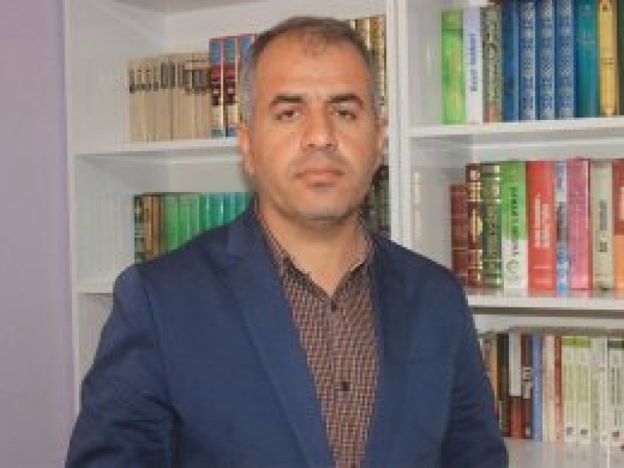 'Eğitim sistemi yeniden inşa edilmeli'