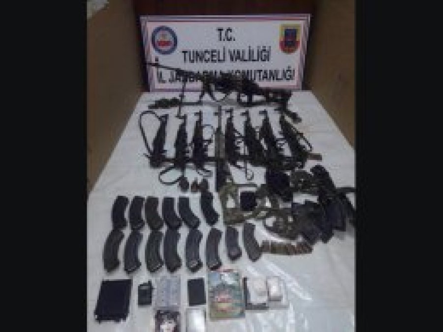 Tunceli'de 4 PKK'li daha çatışmada teslim oldu