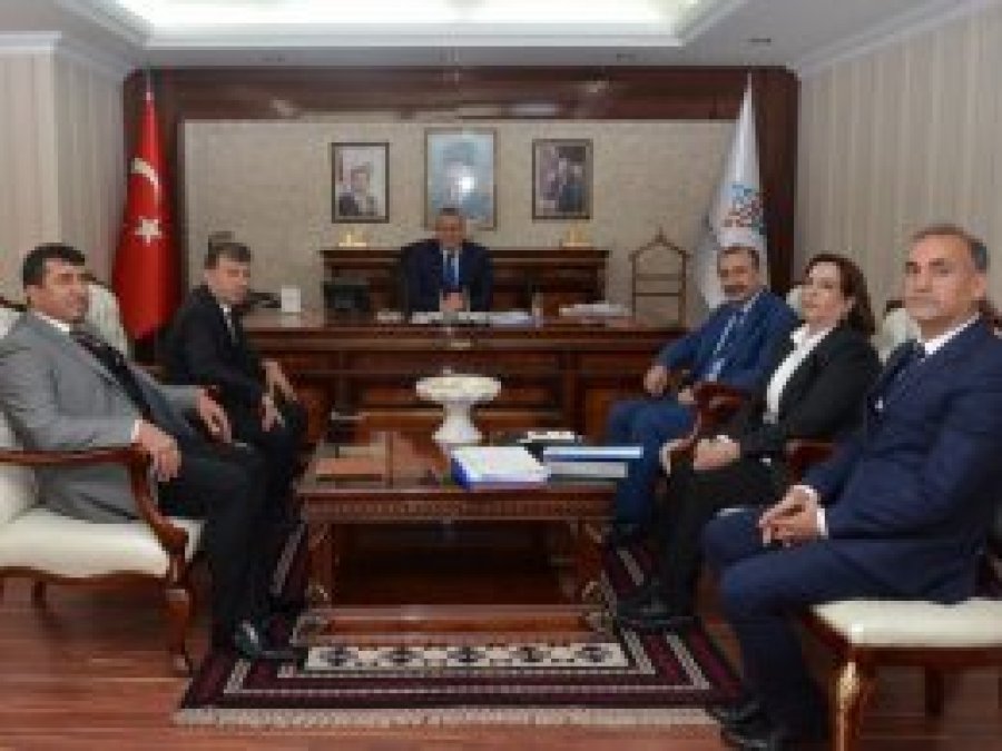 Batman Valisinden Yatırımcılara kolaylık sözü