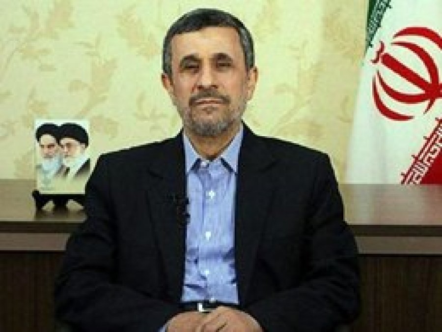 Ahmedinejad: Dünya büyük bir değişimin eşiğinde