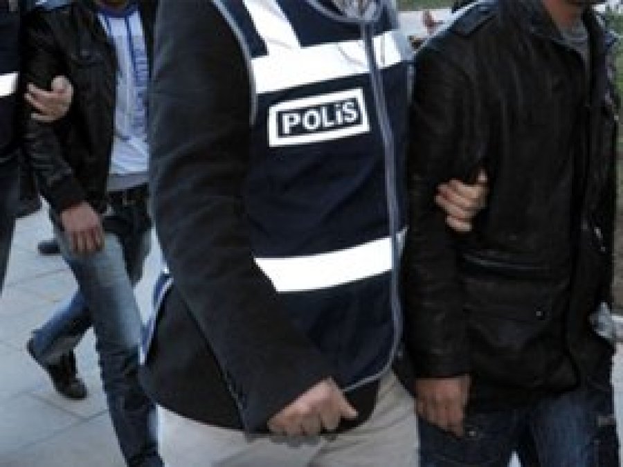 Batman’da 2 avukat gözaltına alındı