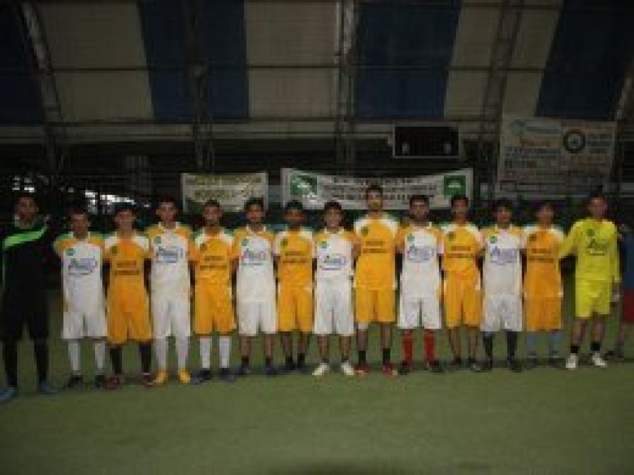 Futbol turnuvasında kardeşlik kazandı