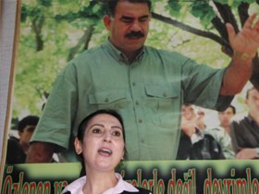 Figen Yüksekdağ'a hapis cezası