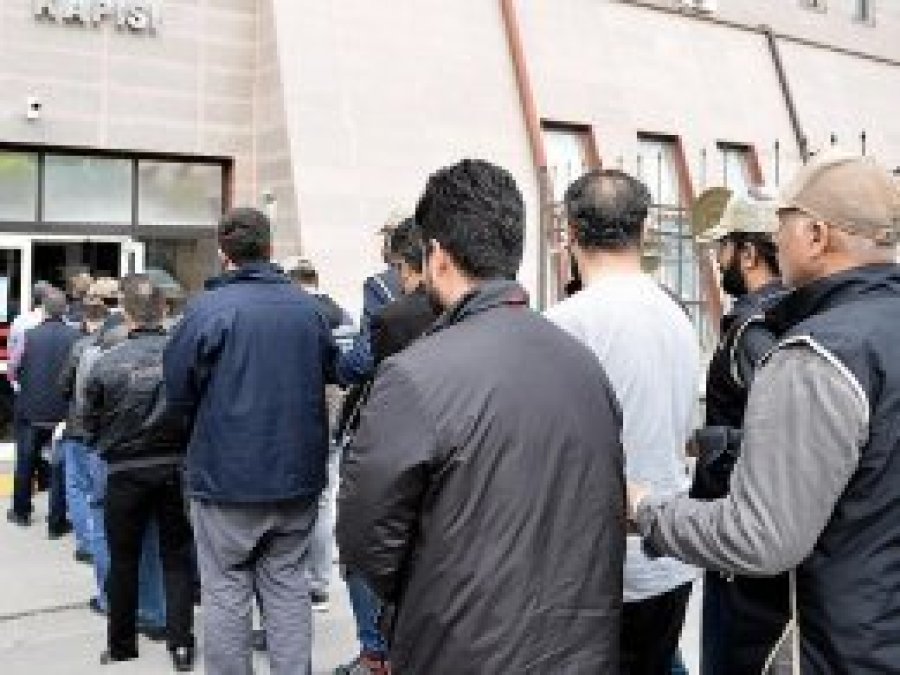 FETÖ'nün 'üniversite yapılanmasına' darbe