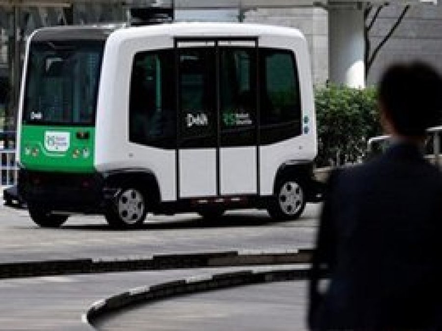 Sürücüsüz minibüs devri başlıyor