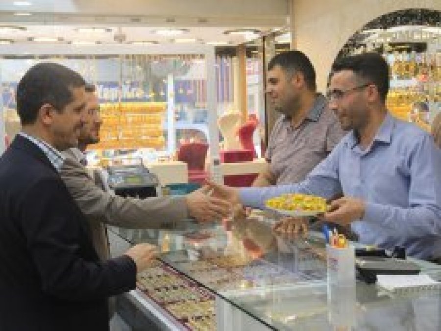 Van HÜDA PAR’dan esnafa bayram ziyareti