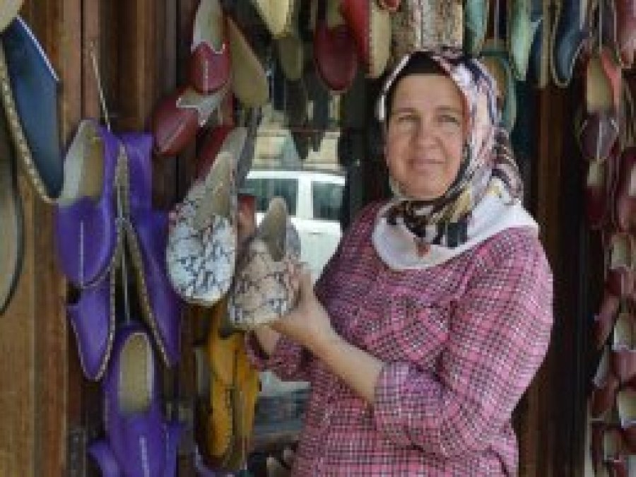 Çocuklarını okutabilmek için meslek öğrendi