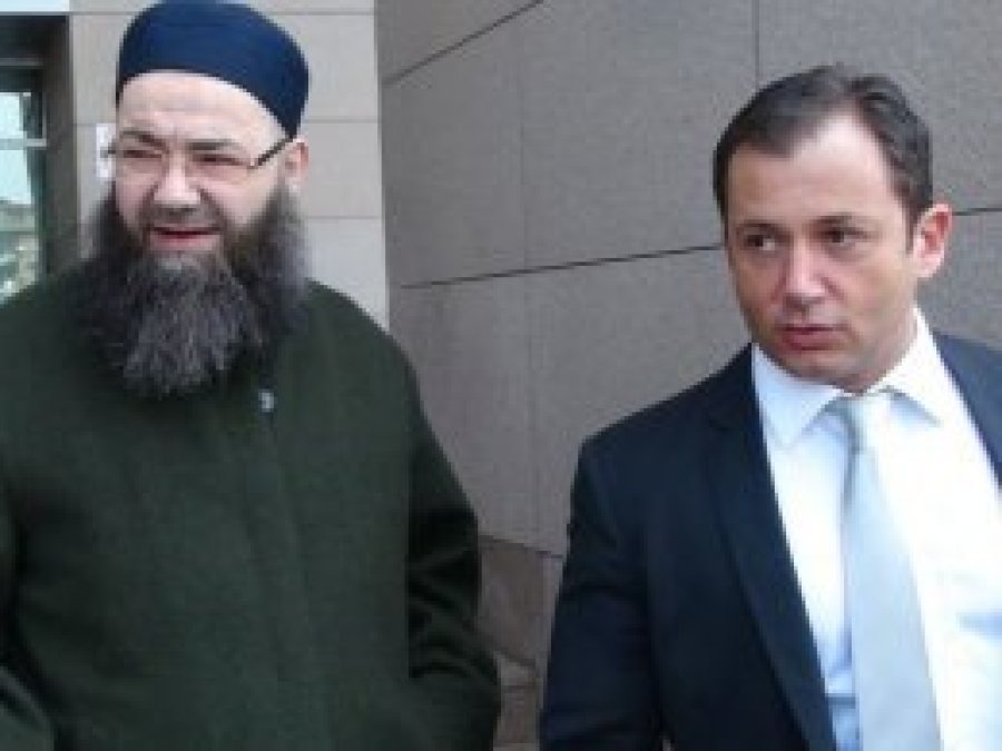 Cübbeli'nin avukatı Fatih Oğuz aranıyor