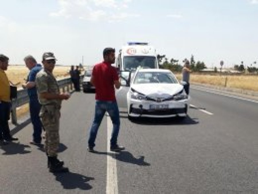 Mardin'de trafik kazası: 3 yaralı