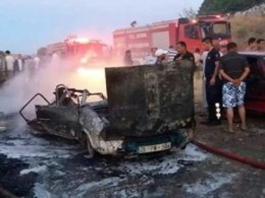 Helyum gazı patladı, 5 araç yandı