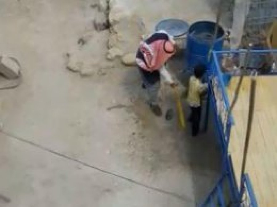 Oğlunu kırbaçlayan baba tutuklandı