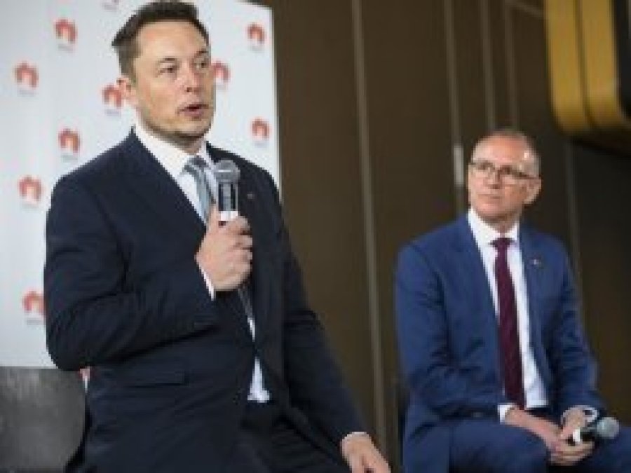 Tesla'dan Dünyanın en büyük pili