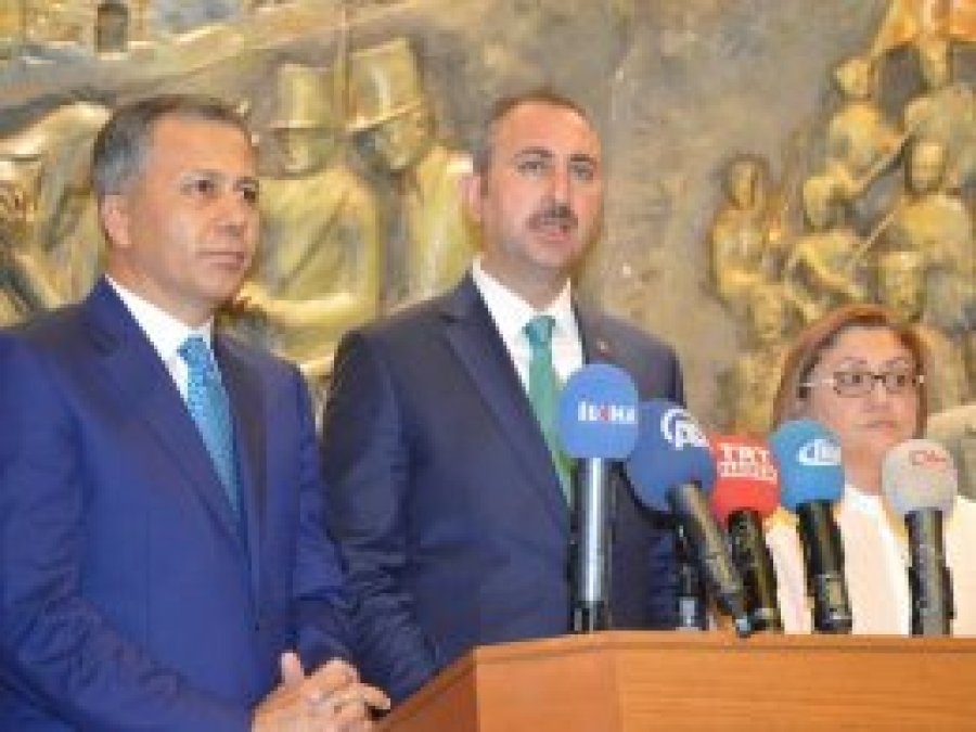 Adalet Bakanı Gül: Çok güzel mesajlar aldım