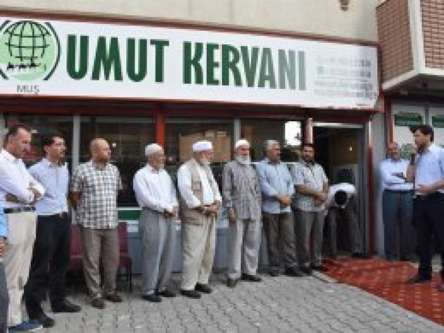 Muş’ta Umut Kervanı Yardım Vakfı’nın açılışı yapıldı