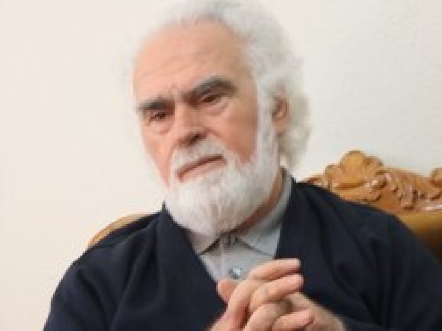 'Türkiye düşünsel, politik, kültürel saldırıları bertaraf edemiyor'