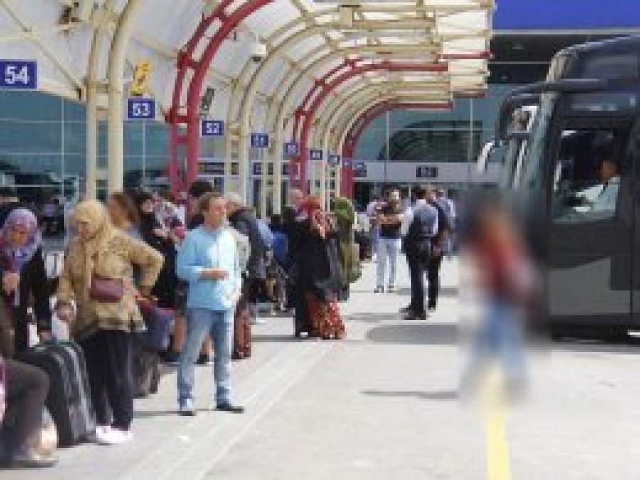 Otobüs firmaları ek seferler yapacak