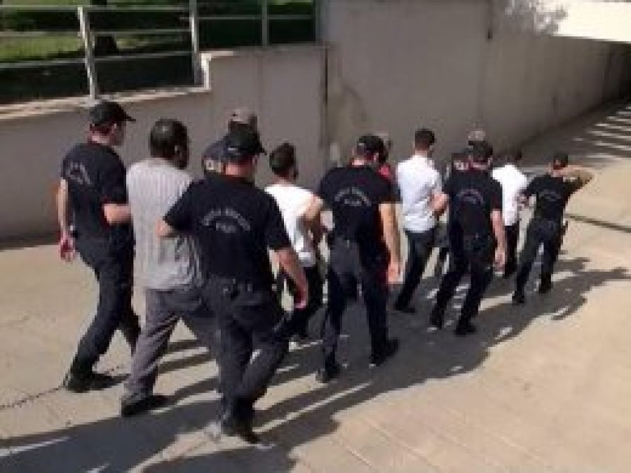 PKK ve IŞİD operasyonunda 11 tutuklama