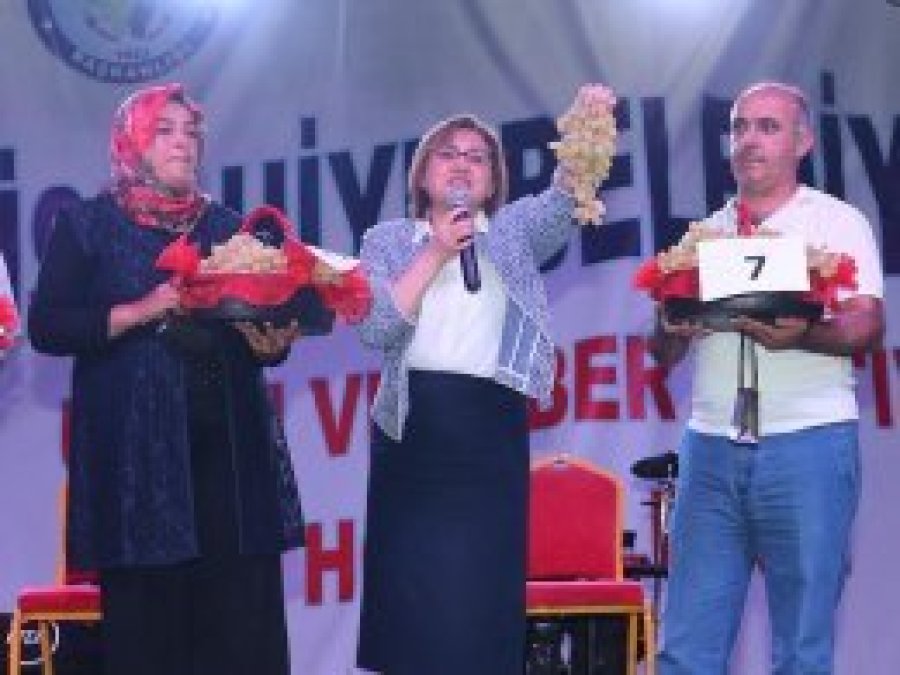 "Biber ve üzümü tüm dünyaya tanıtmamız gerekiyor"